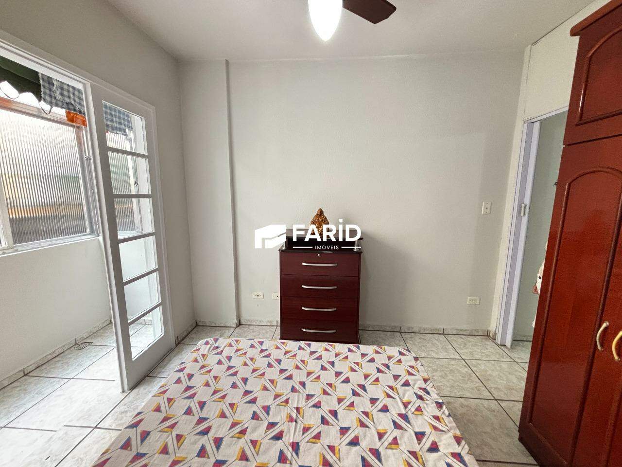 49,96 | 1 quarto | | 1 vaga: Dormitório