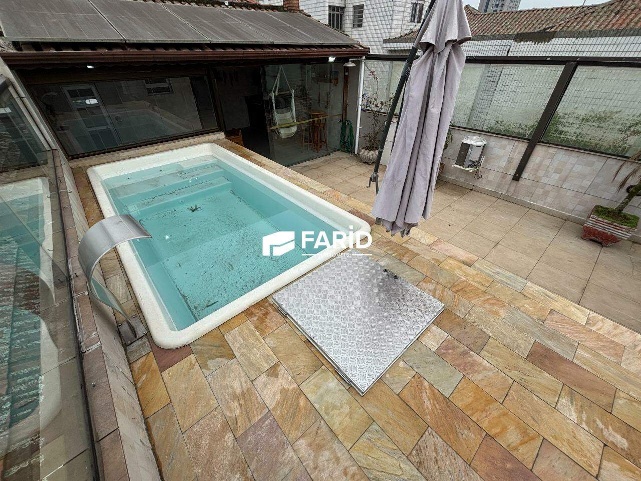 230 | 3 quartos | 1 suíte | 1 vaga: Pavimento 2 (cobertura): terraço com piscina
