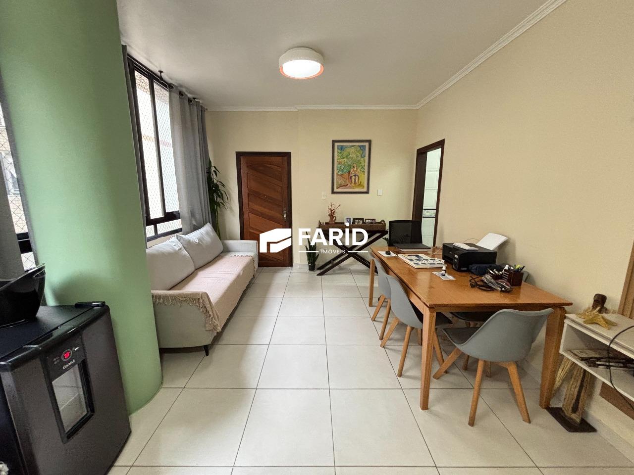 87 | 3 quartos | 1 suíte | : Sala