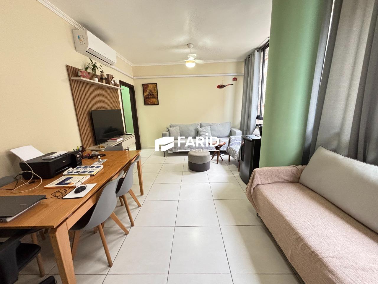 87 | 3 quartos | 1 suíte | : Sala