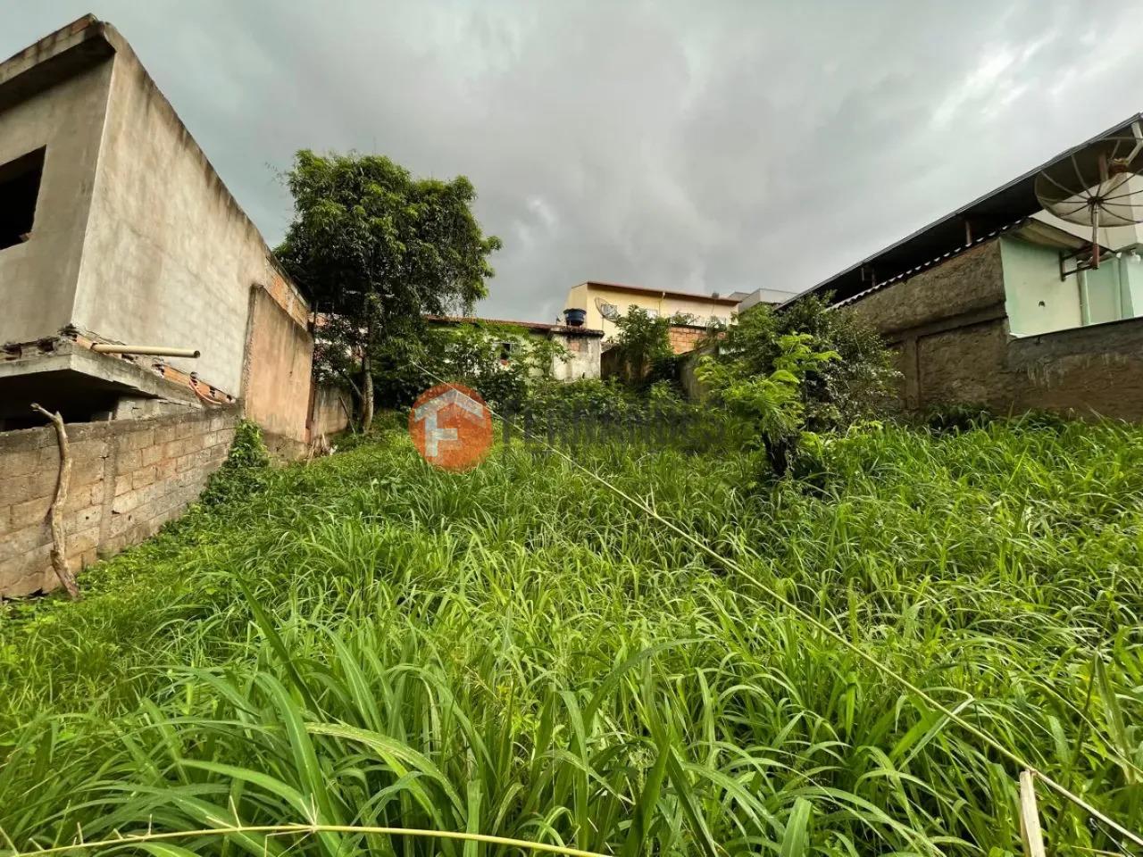 Lote à venda no Cristo Rei: 