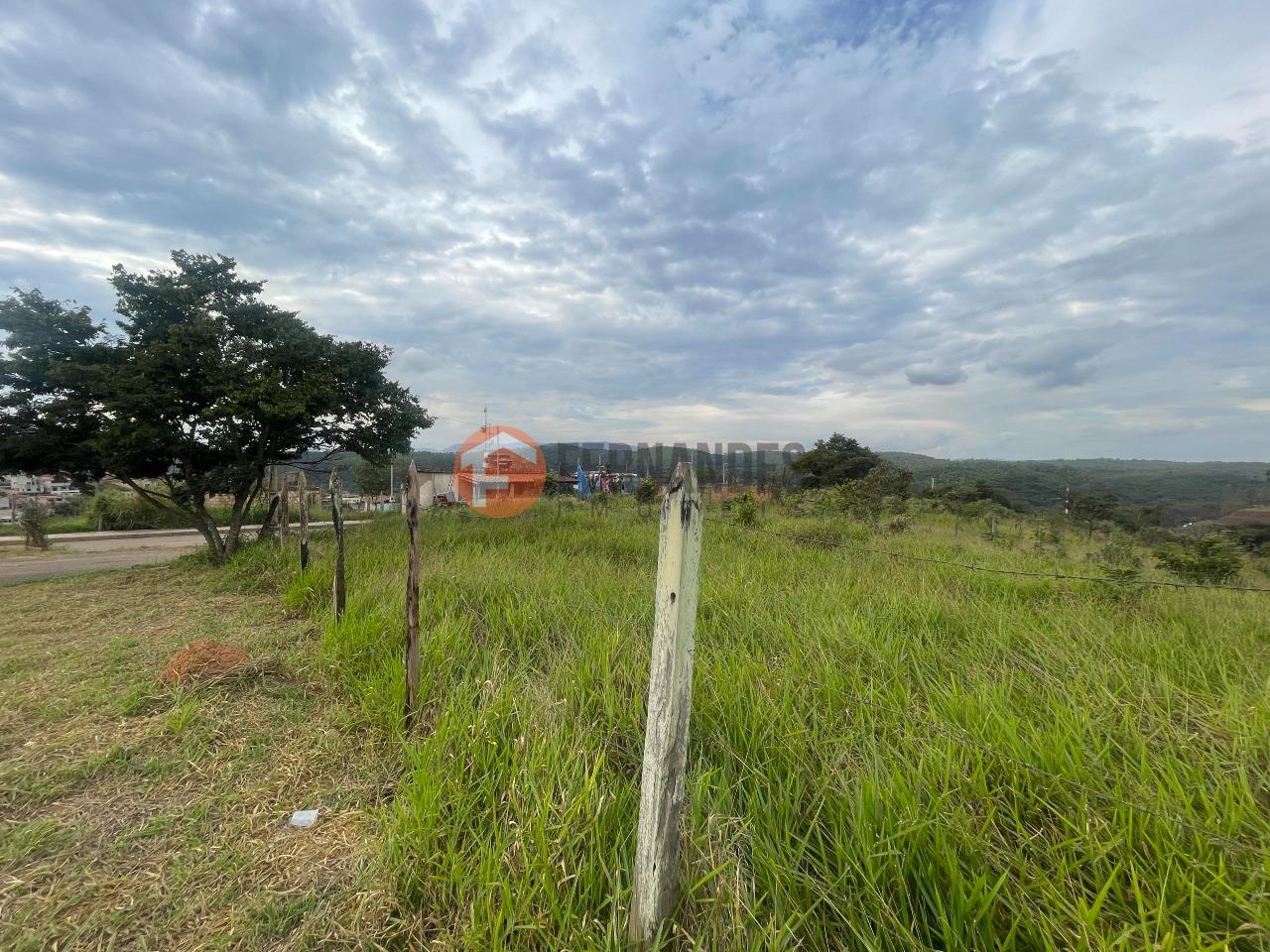 Lote à venda no São Luiz: 