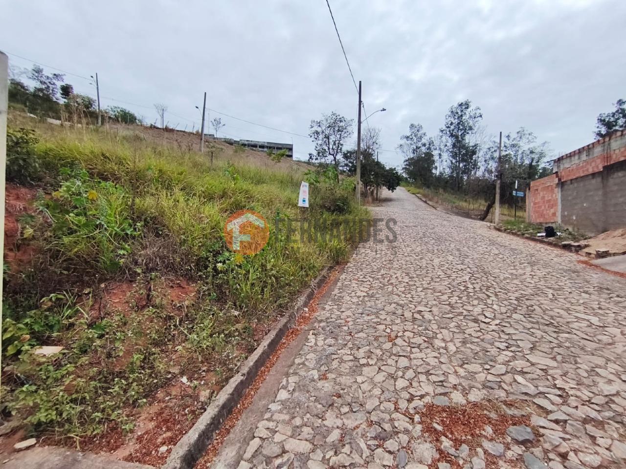 Lote à venda no Morada do Sol: 