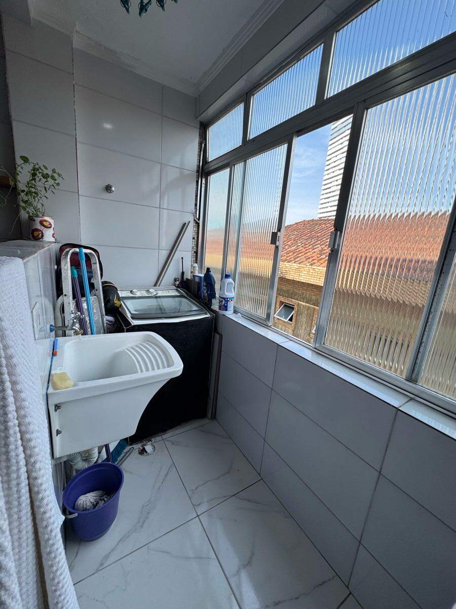 Apartamento à venda no Catiapoa: 