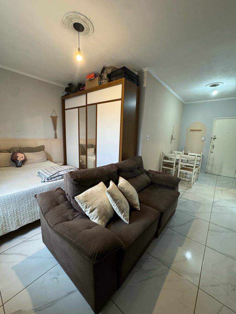 Apartamento à venda no Catiapoa: 