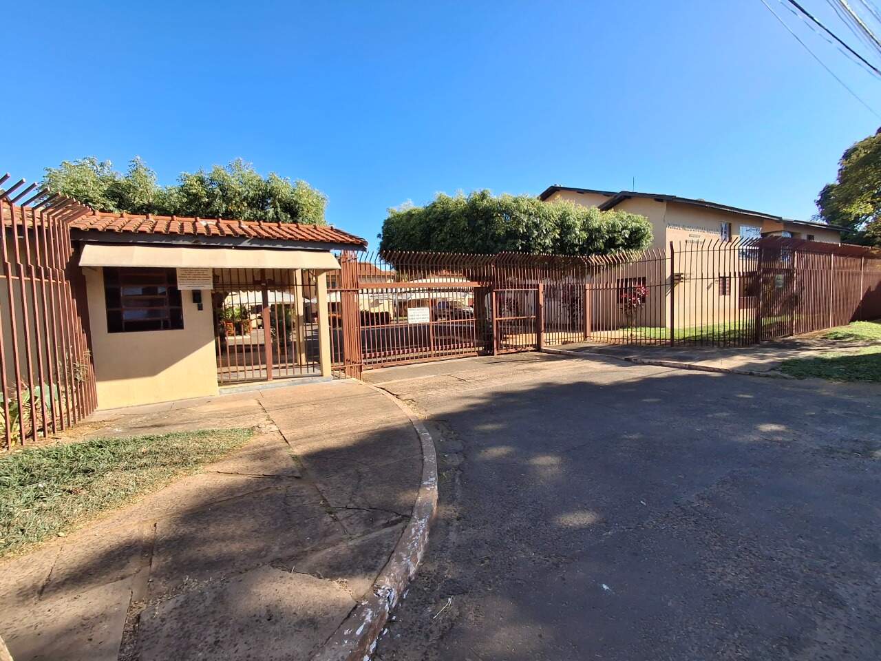 Apartamento para aluguel, 2 quartos, 1 vaga, Jardim Panamá - Campo Grande/MS