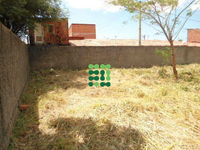 Terreno à venda no Passaré: 