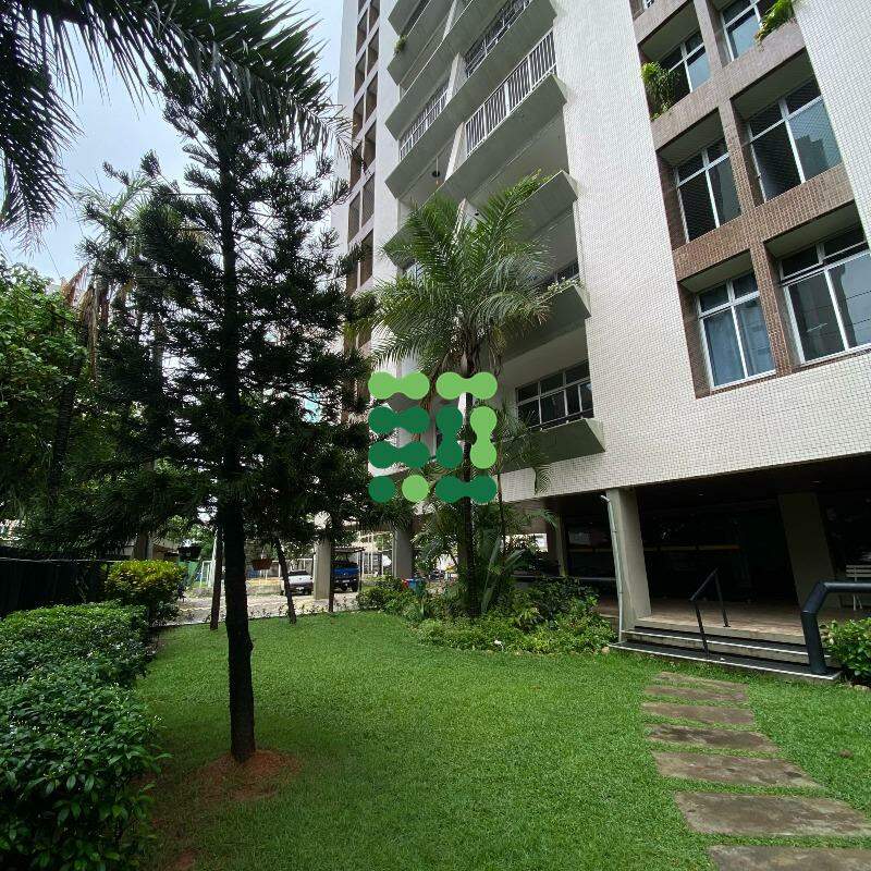 Apartamento à venda no Cocó: 