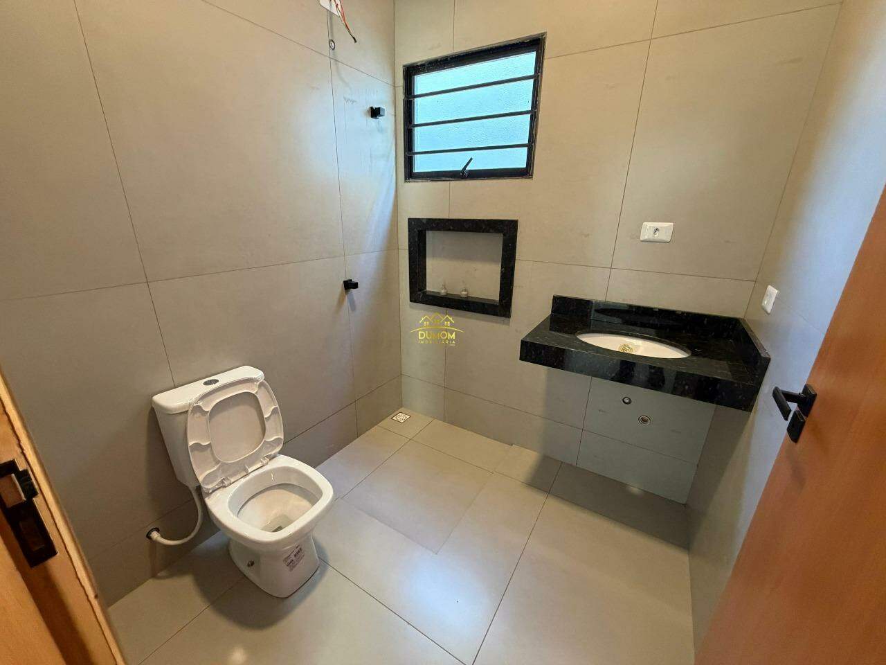 Casa à venda no JARDIM DOS YPES: 