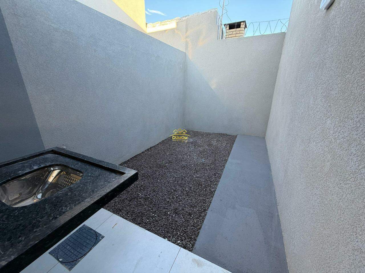 Casa à venda no JARDIM DOS YPES: 