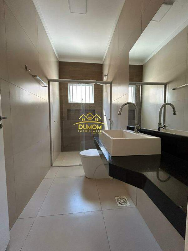 Casa à venda no JARDIM PARANAPUNGA: 