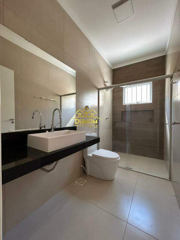 Casa à venda no JARDIM PARANAPUNGA: 