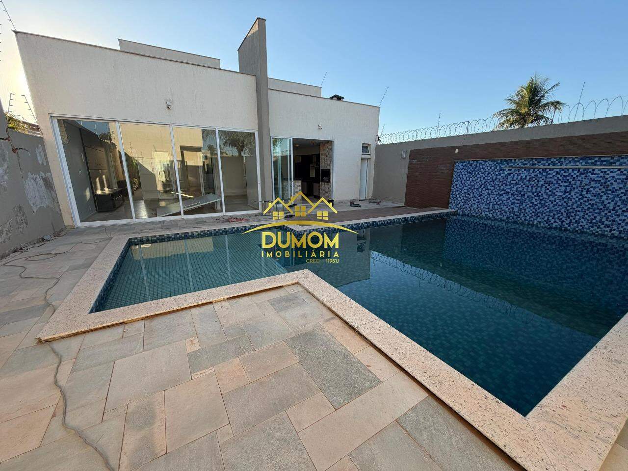 Casa à venda no SANTO DUMONT: 