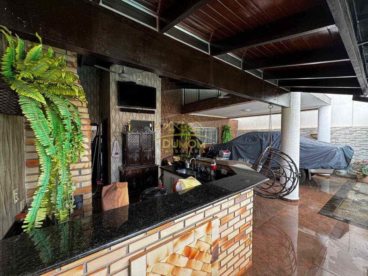 Casa à venda no CENTRO: 