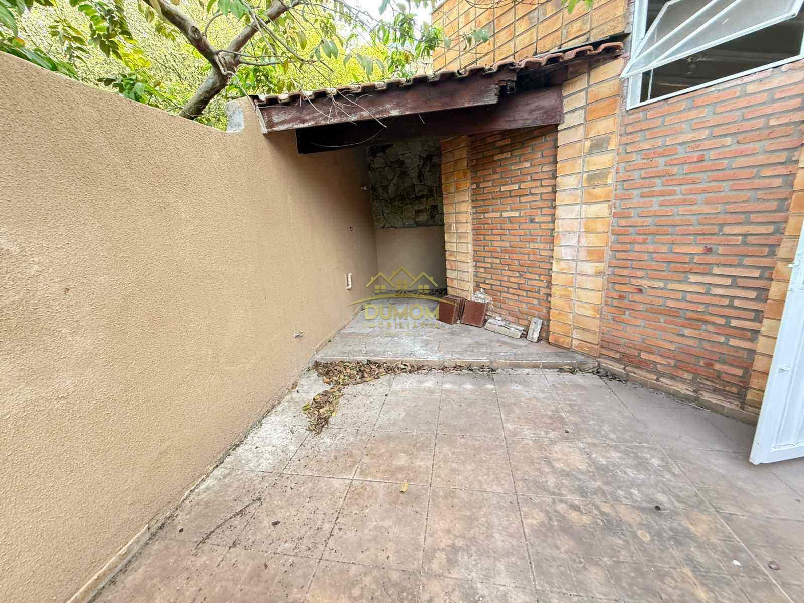 CASA COMERCIAL para aluguel no CENTRO: 