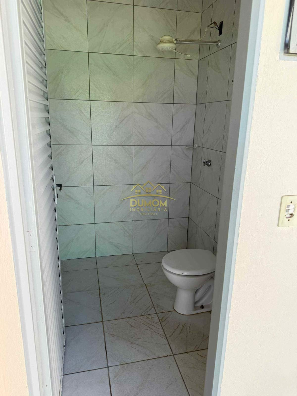 SALA COMERCIAL para aluguel no COLINOS: 