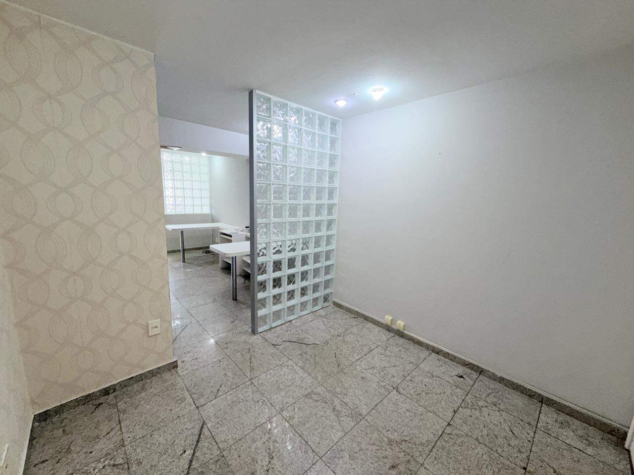 Sala para aluguel, 1 vaga, Santa Lúcia - Vitória/ES