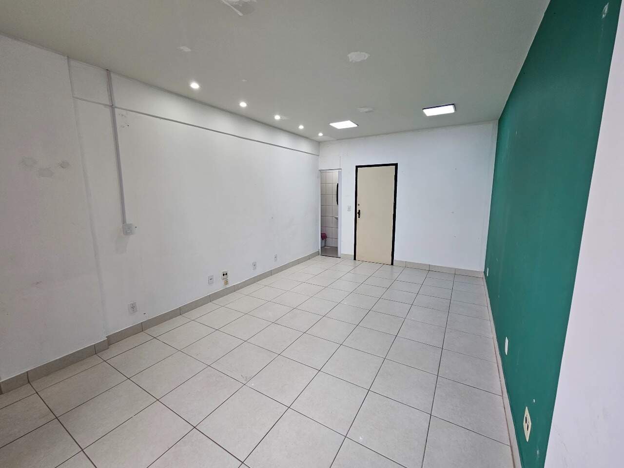 Sala para aluguel, Centro de Vila Velha - Vila Velha/ES — foto 4
