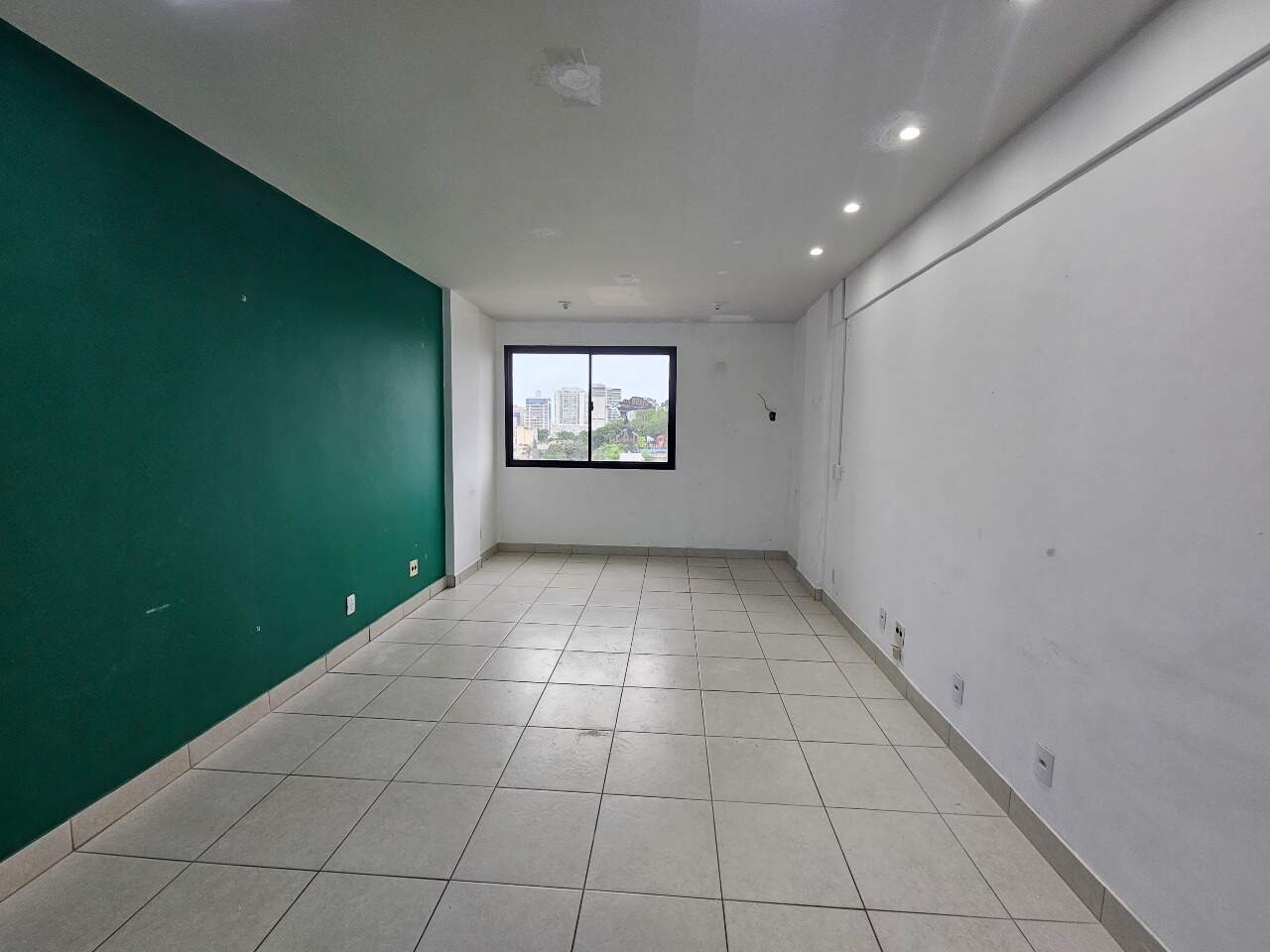 Sala para aluguel, Centro de Vila Velha - Vila Velha/ES — foto 2