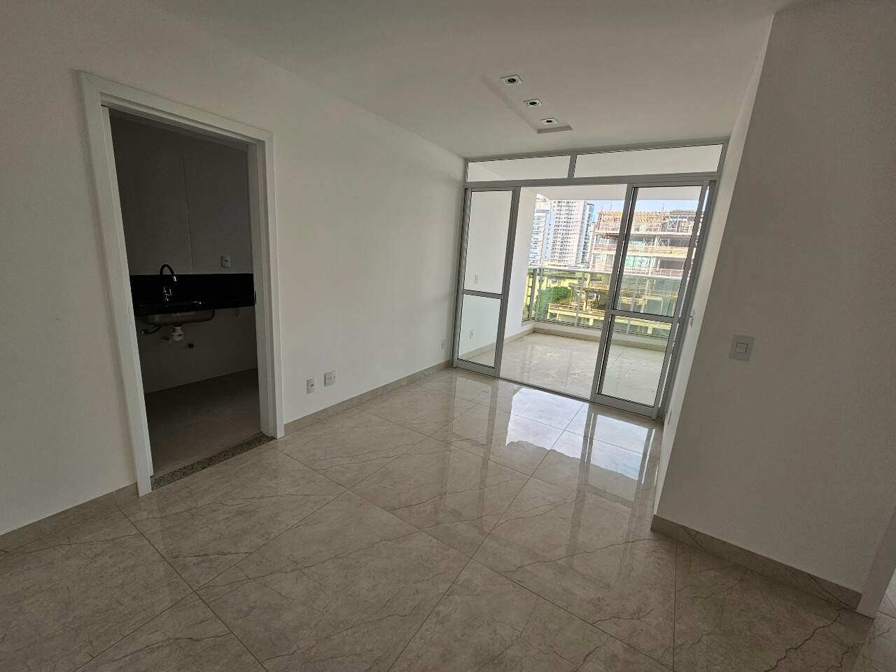 Apartamento à venda, 2 quartos, 2 suítes, 1 vaga, Itapuã - Vila Velha/ES — foto 2