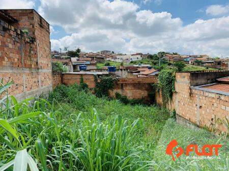 Lote Residencial à venda no Padre Libério: 