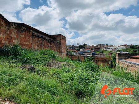Lote Residencial à venda no Padre Libério: 