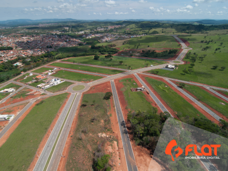 Lote Comercial à venda no Cores de Minas: 