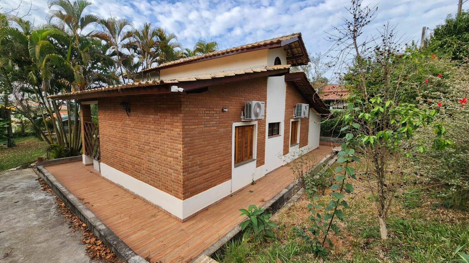 Casa à venda no Chácaras Camanducaia: 