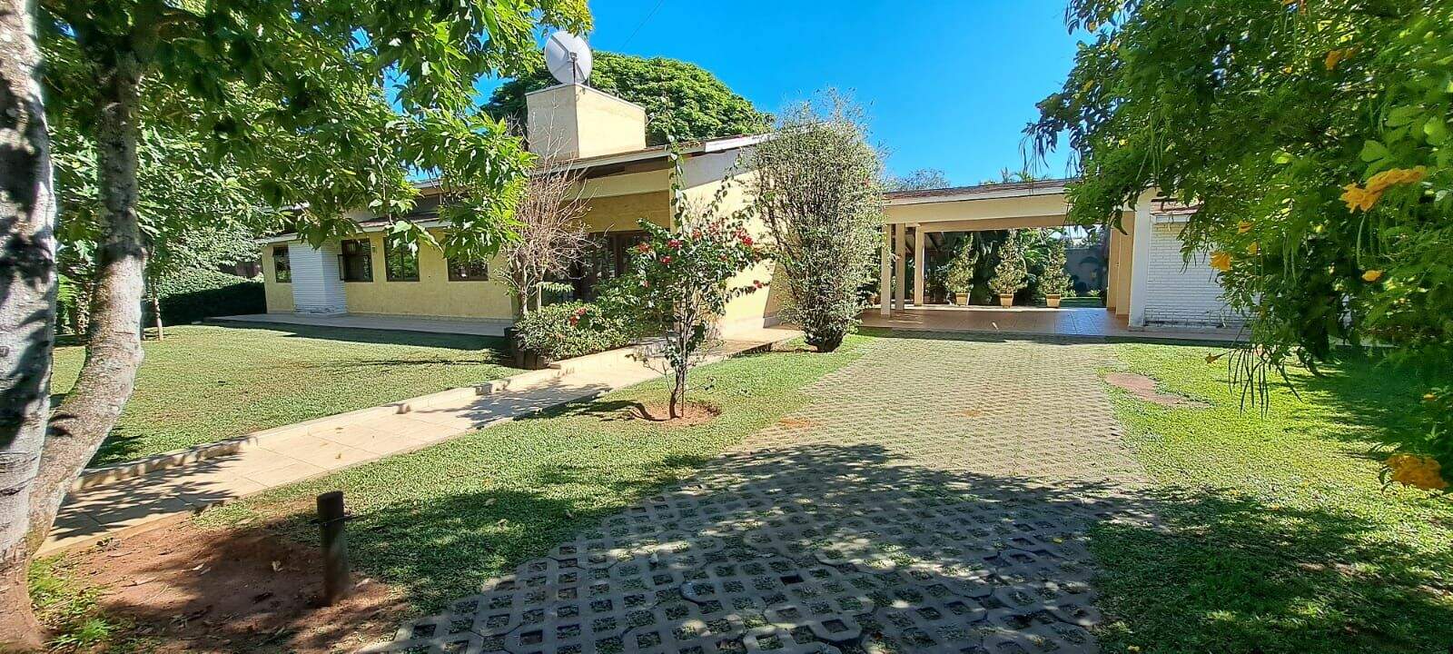 Casa à venda no Centro: 