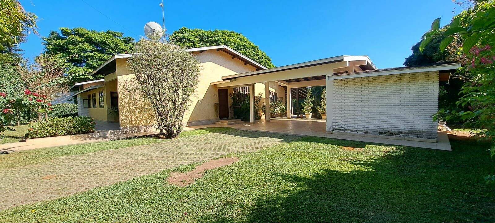 Casa à venda no Centro: 