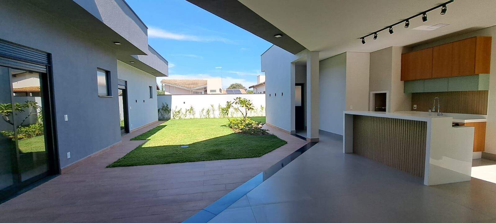 Casa à venda no Condomínio Nova Holanda: 