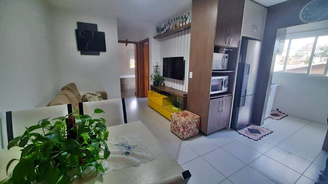 https://cdn.imoview.com.br/fluence/Imoveis/2001/1b7m7-2-1742323535.jpeg?1742472224