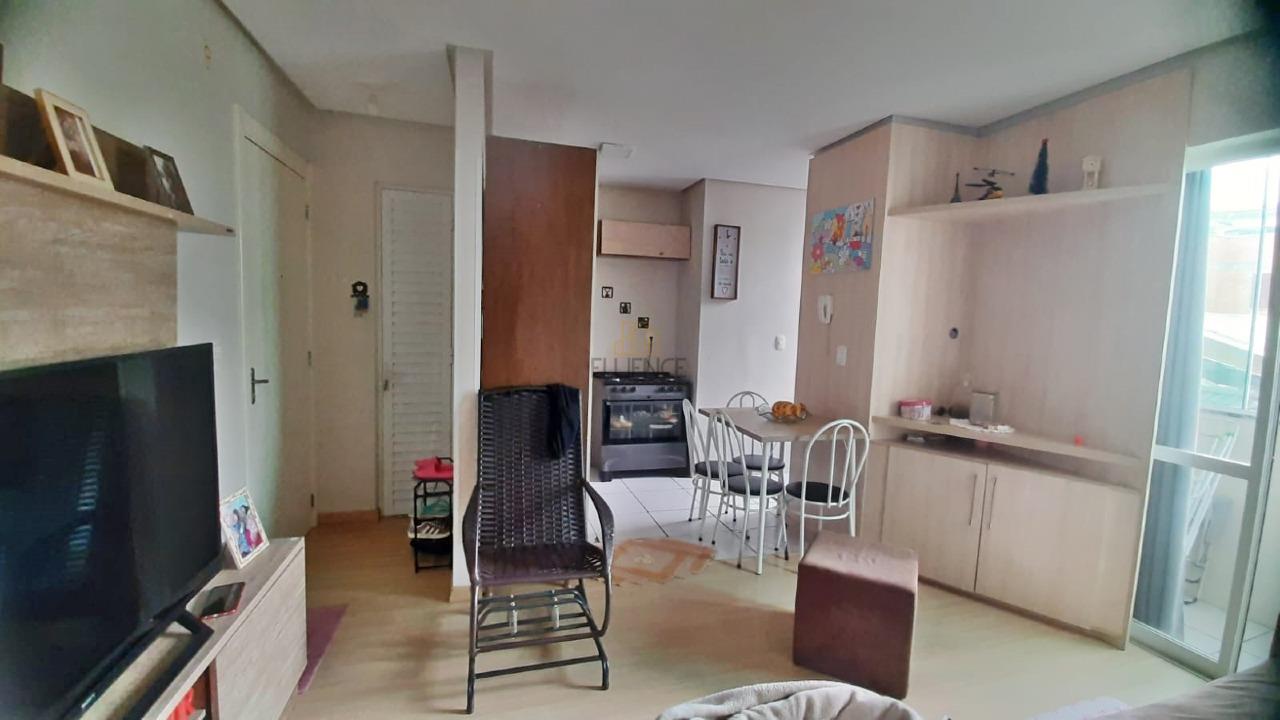 Apartamento à venda no Chácaras: 