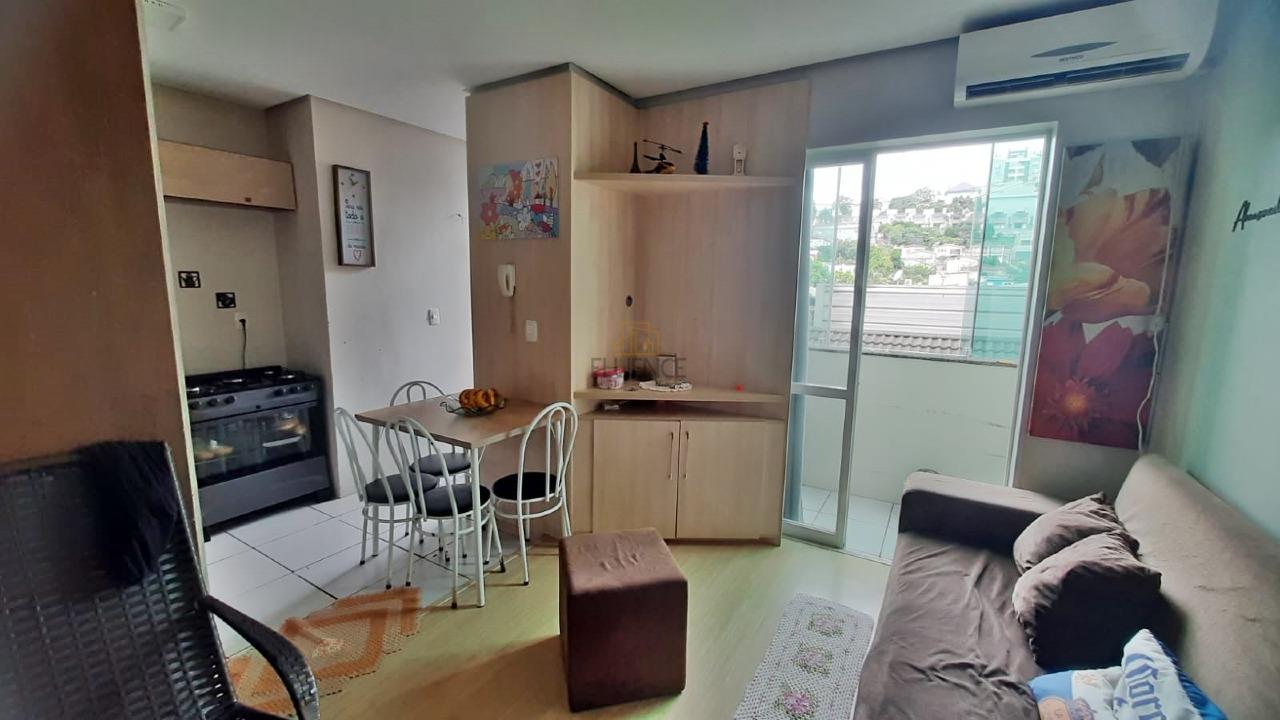 Apartamento à venda no Chácaras: 