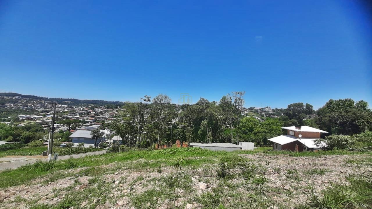 Terreno à venda no Chácaras: 