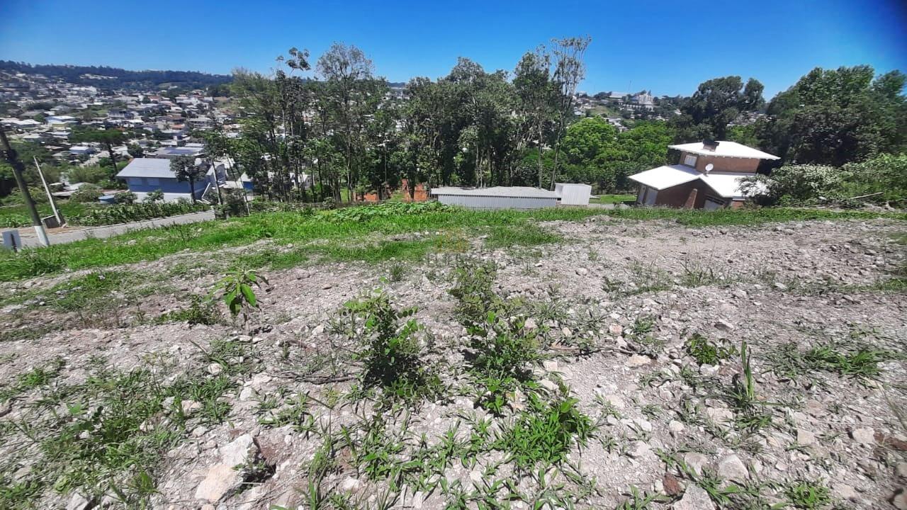 Terreno à venda no Chácaras: 