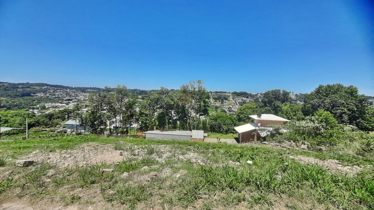 Terreno à venda no Chácaras: 