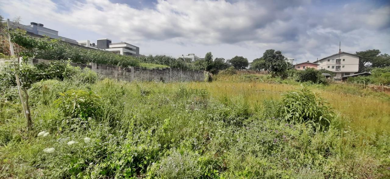 Terreno à venda no Vitória: 