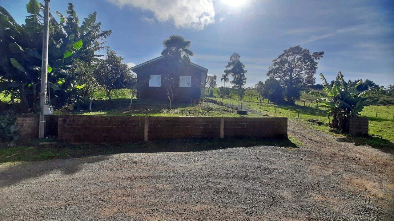 Casa à venda no Desvio Machado: 