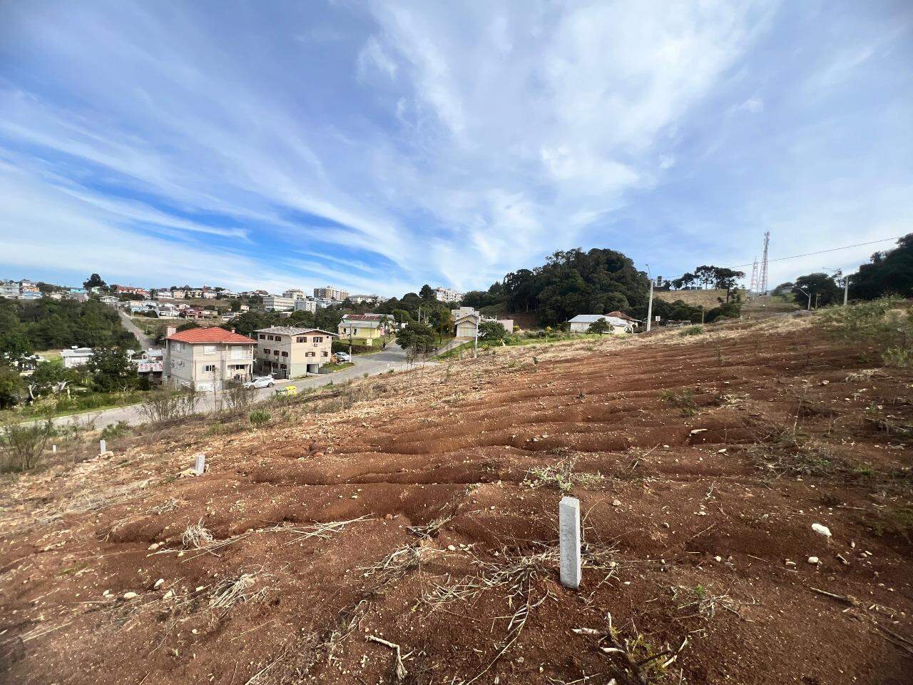 Terreno à venda no Aurora: 