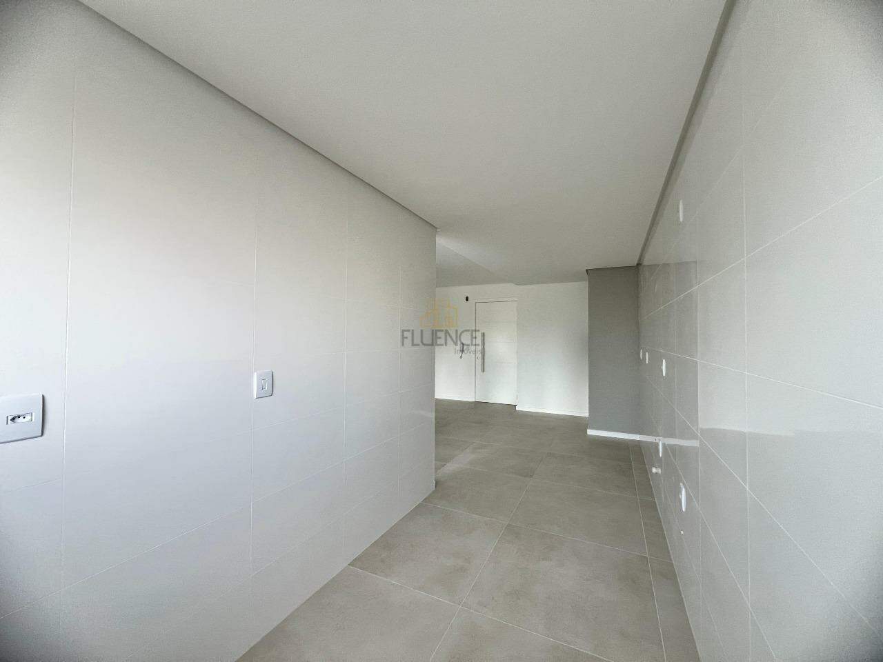 Apartamento à venda no Planalto: 