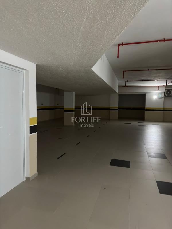 Sala à venda no Centro: 