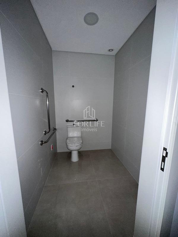 Sala à venda no Centro: 