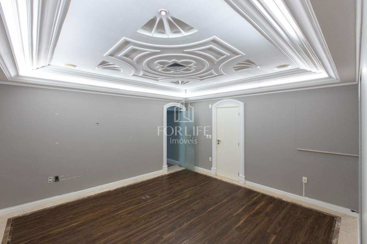 Sala à venda no Centro: 