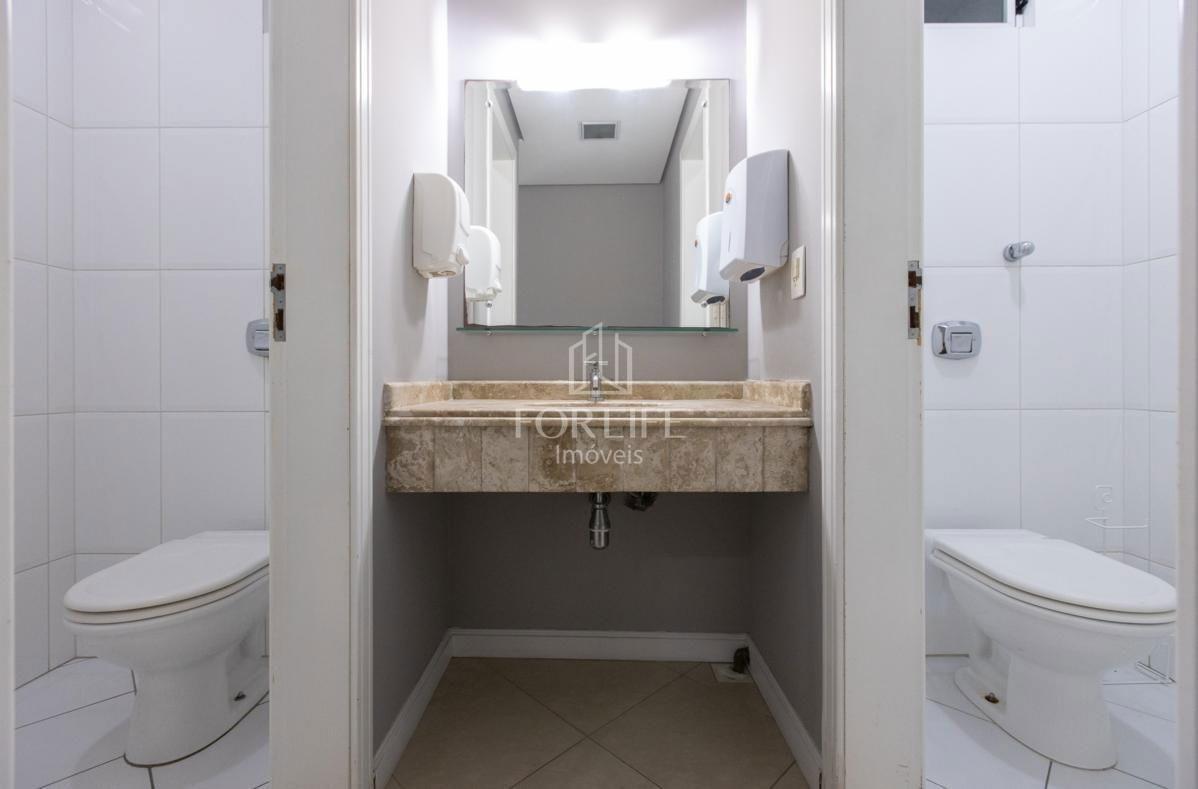 Sala à venda no Centro: 