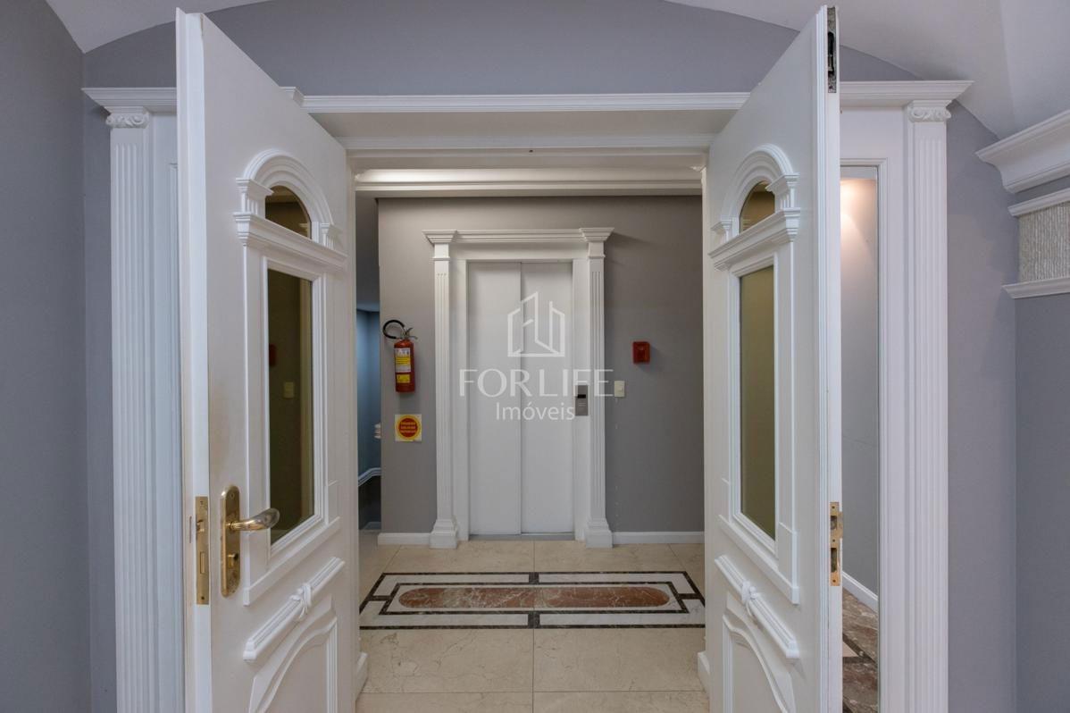 Sala à venda no Centro: 