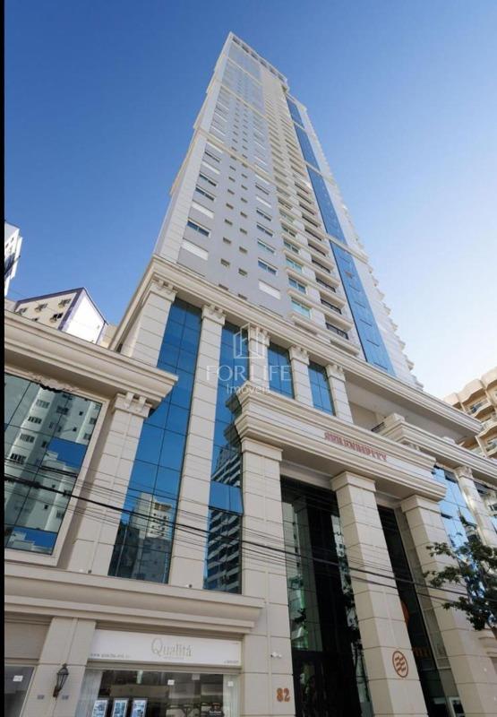 Sala à venda no Centro: 