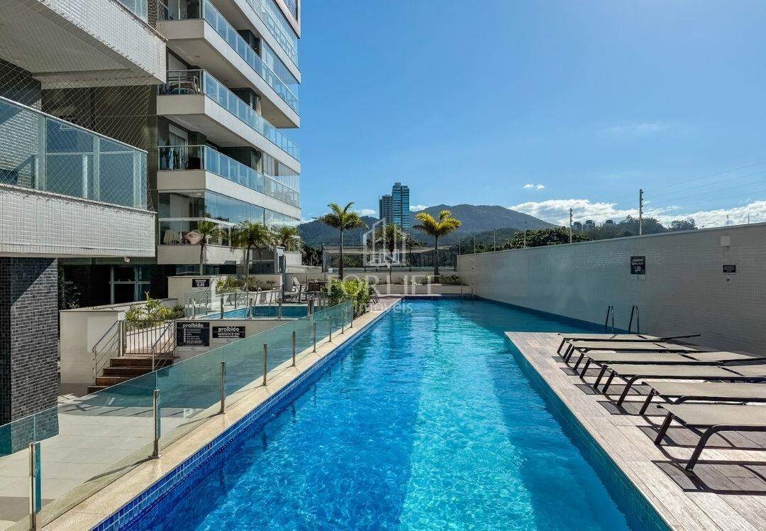 Apartamento à venda no Praia Brava de Itajaí: 
