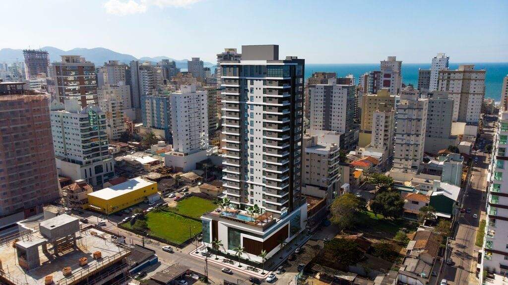 Apartamento à venda no Meia Praia: 