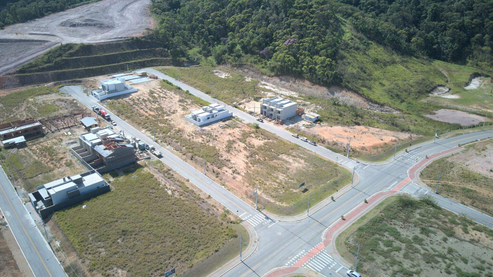Terreno à venda no Gaspar Mirim: 